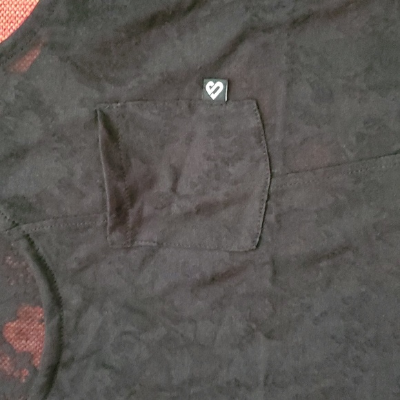 💙4/$20  NWT Silver Icing Tank - Picture 2 of 5